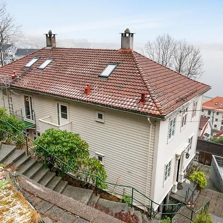 Nice In Bergen! Διαμέρισμα Μπέργκεν